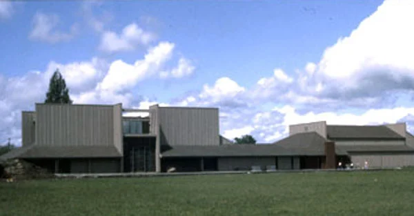 St. James, Mcminneville